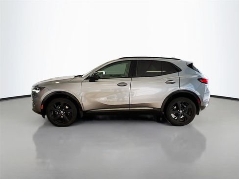 Used 2022 Buick Envision Essence w/ Sport Touring Package image 3