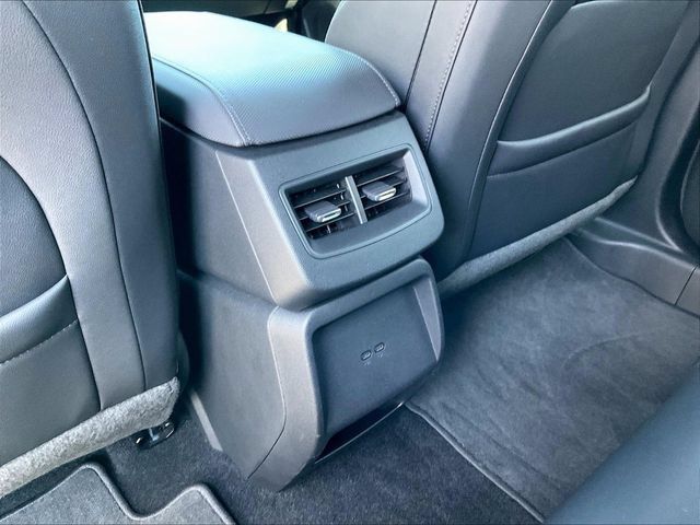 Certified 2024 Chevrolet Equinox EV LT w/ LPO, Active Package FWD image 12