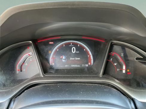 Used 2018 Honda Civic Si image 11