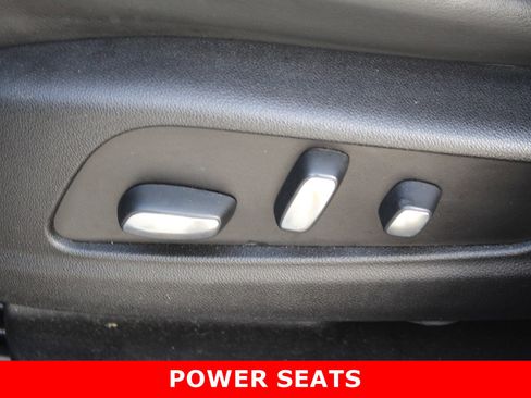 Used 2020 Cadillac XT6 Premium Luxury image 14