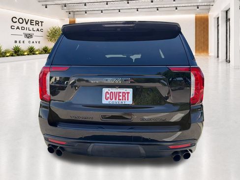 Used 2022 GMC Yukon Denali AWD/4WD image 9