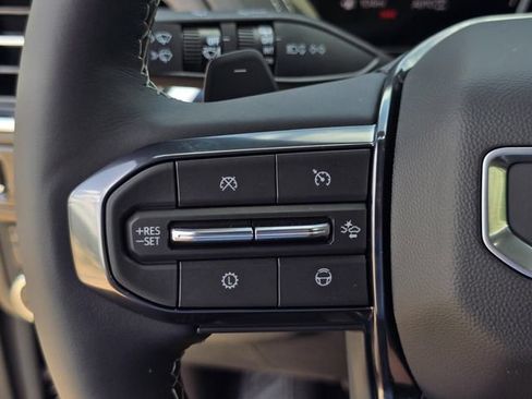 New 2026 GMC Yukon Denali Ultimate AWD/4WD image 23