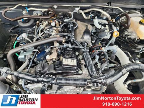 Used 2024 Toyota Tacoma SR5 image 32