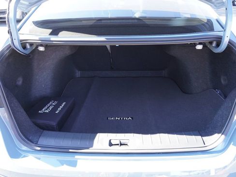 New 2026 Nissan Sentra SL image 8