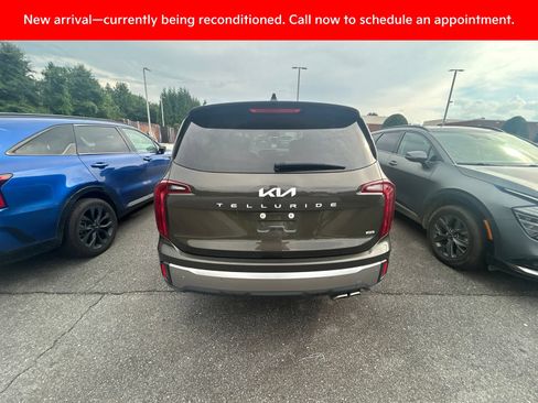 Certified 2025 Kia Telluride S AWD/4WD image 10