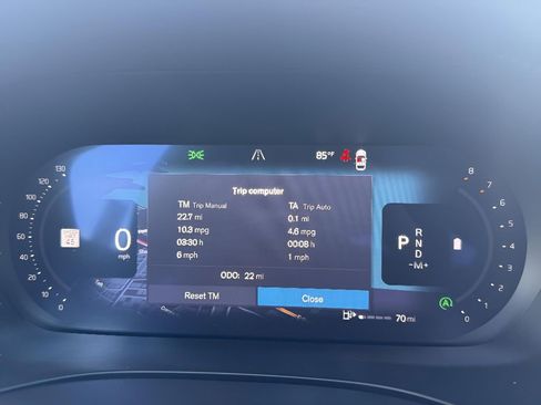 New 2026 Volvo XC60 B5 Plus w/ Protection Package AWD/4WD image 17