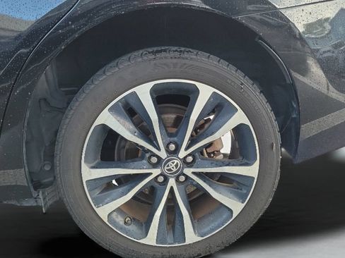 Used 2017 Toyota Corolla SE FWD image 11