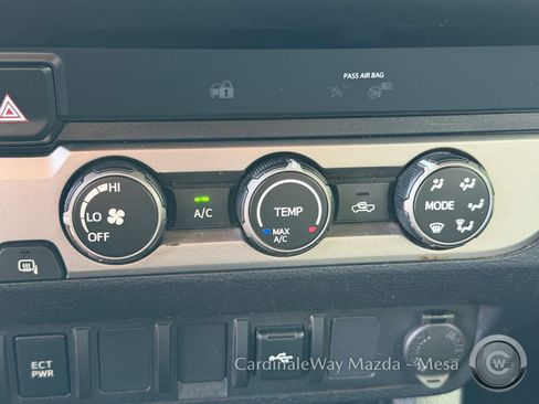 Used 2020 Toyota Tacoma SR image 27