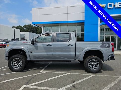 New 2025 Chevrolet Silverado 1500 RST image 4