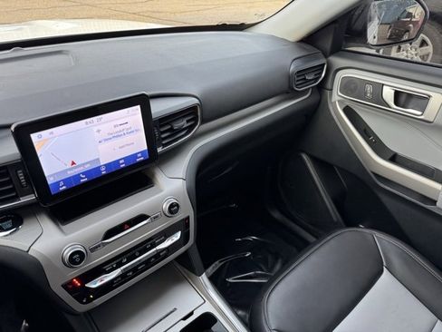 Certified 2023 Ford Explorer XLT w/ Equipment Group 202A image 26