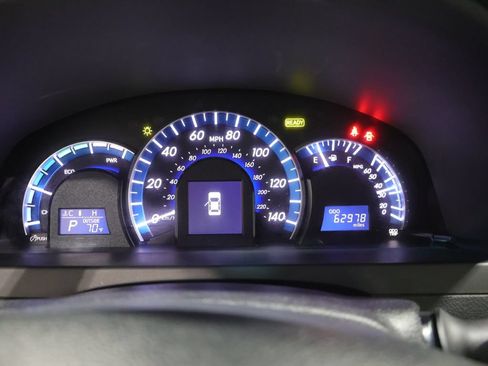 Used 2014 Toyota Camry XLE w/ Leather Package FWD image 40