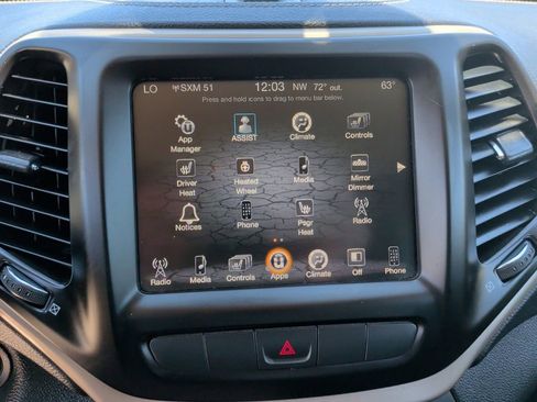 Used 2015 Jeep Cherokee Limited FWD image 25