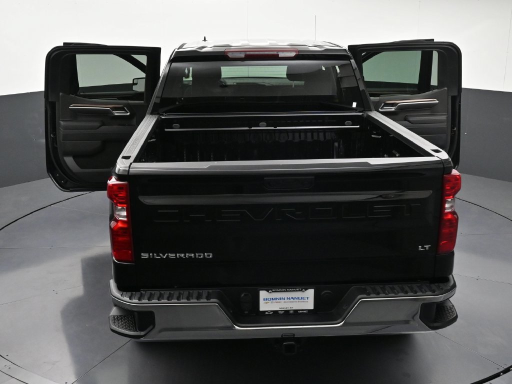 Used 2026 Chevrolet Silverado 1500 LT AWD/4WD image 35