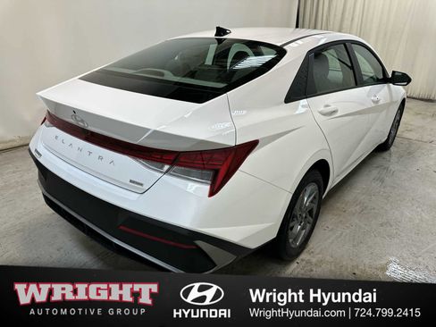 New 2025 Hyundai Elantra Blue w/ Cargo Package image 6