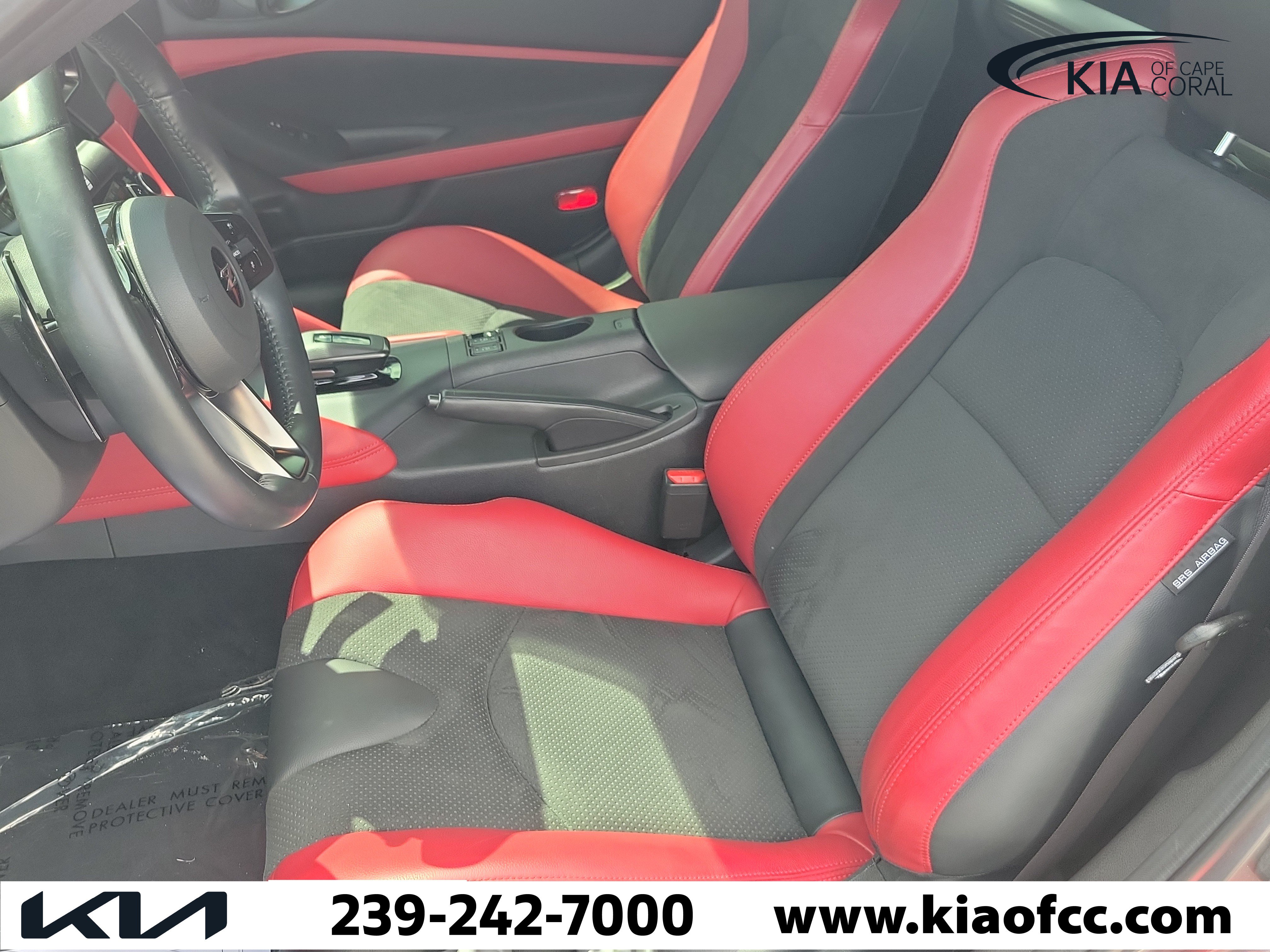 Used 2025 Nissan Z Performance w/ Floor Mat Package RWD image 15