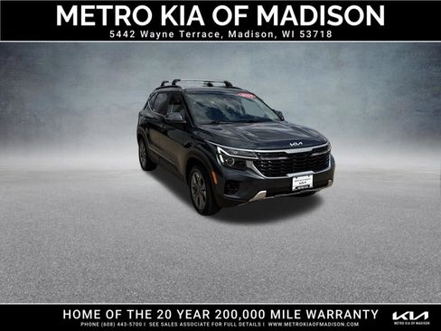 Used 2024 Kia Seltos S AWD/4WD image 8