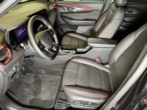 Used 2025 Chevrolet TrailBlazer RS FWD image 20