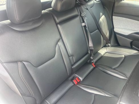 Used 2023 Jeep Compass Latitude AWD/4WD image 27