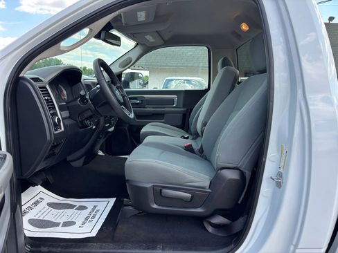 Used 2018 RAM 3500 Tradesman w/ Chrome Appearance Group AWD/4WD image 40