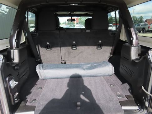 Used 2019 Jeep Wrangler Unlimited Sport S AWD/4WD image 31