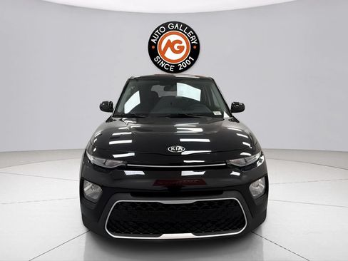Used 2020 Kia Soul LX FWD image 8