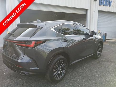 Used 2024 Lexus NX 250 FWD image 5