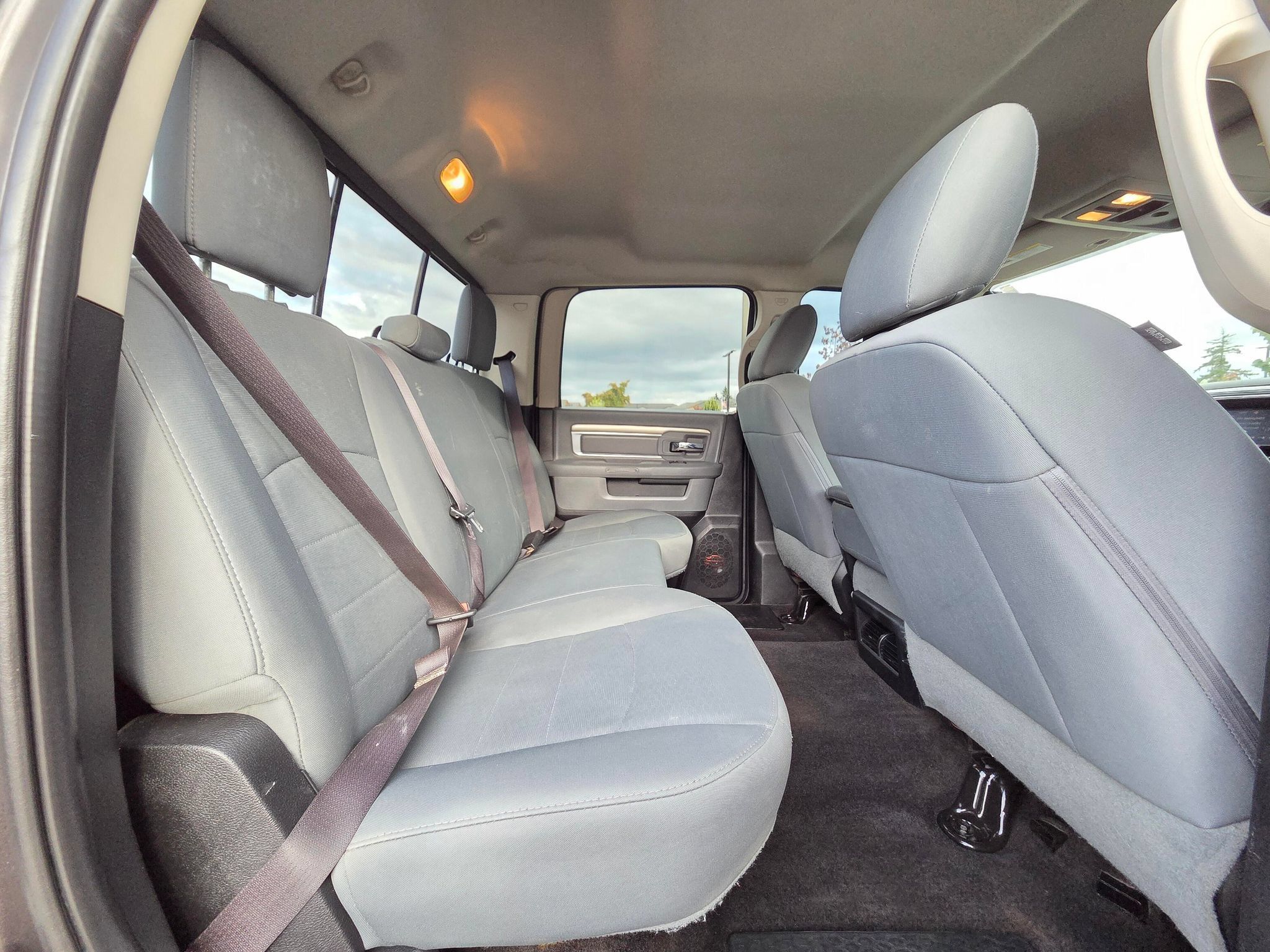 Used 2017 RAM 2500 SLT AWD/4WD image 28