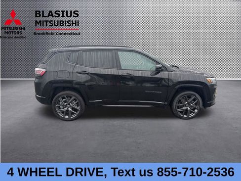 Used 2024 Jeep Compass Limited w/ High Altitude Package AWD/4WD image 4