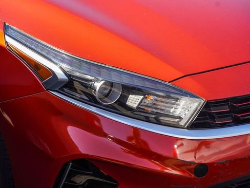 Certified 2022 Kia Forte GT-Line image 3