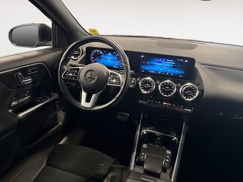 Certified 2022 Mercedes-Benz GLA 250 4MATIC image 16