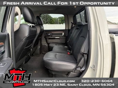 Used 2018 RAM 1500 Laramie w/ Convenience Group AWD/4WD image 10
