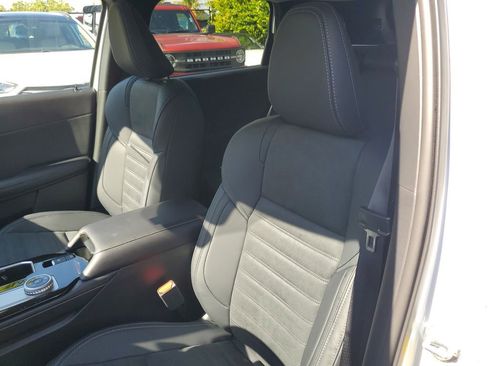 New 2026 Mitsubishi Outlander AWD image 21