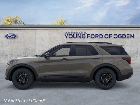 New 2026 Ford Explorer Tremor image 3