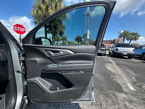 New 2026 Chevrolet Traverse LT w/ Midnight/Sport Edition FWD image 28