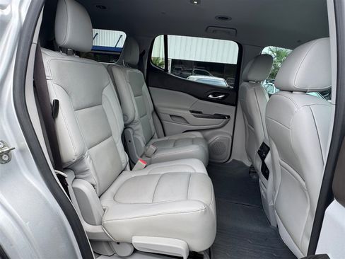Used 2017 GMC Acadia SLT FWD image 20