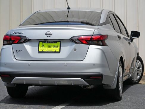 Used 2024 Nissan Versa S w/ Trunk Package FWD image 4