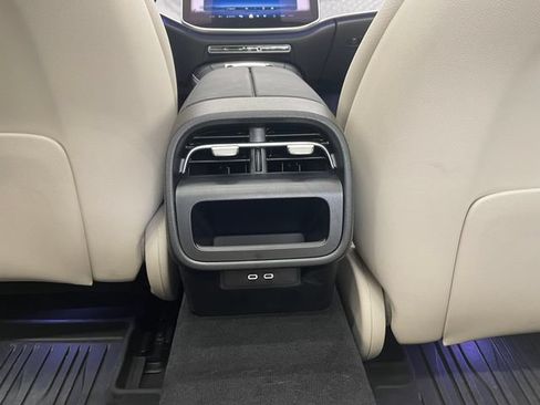 Certified 2026 Mercedes-Benz E 350 Sedan image 39