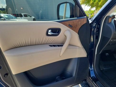 Used 2023 Nissan Armada SL w/ Captain's Chairs Package AWD/4WD image 20