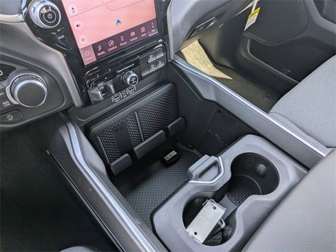 New 2025 RAM 1500 Big Horn image 23