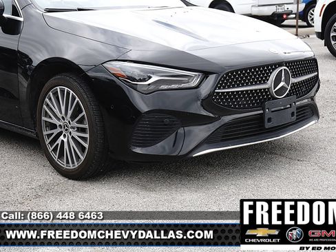 Used 2025 Mercedes-Benz CLA 250 4MATIC image 2