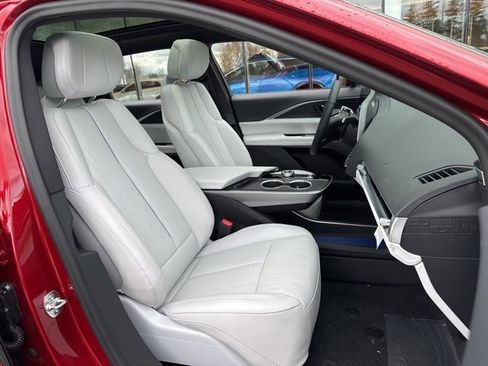 New 2025 Cadillac Lyriq Sport image 20