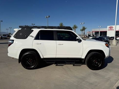 Used 2019 Toyota 4Runner TRD Off-Road AWD/4WD image 6
