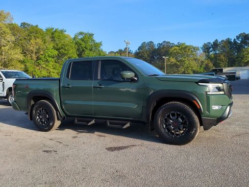 Used 2023 Nissan Frontier Pro-X w/ Pro-X Premium Package RWD image 2
