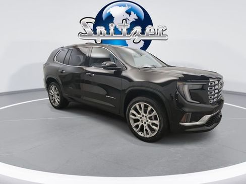 New 2026 GMC Acadia Denali w/ Super Cruise Package image 3
