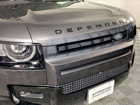 Used 2023 Land Rover Defender 110 V8 image 30