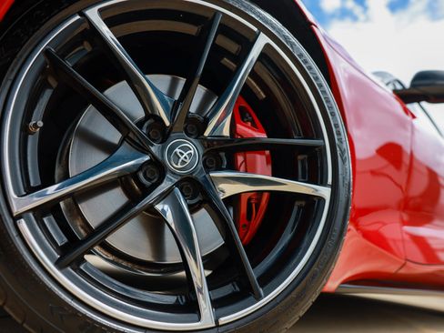 Used 2020 Toyota Supra Premium w/ Driver Assist Package image 50