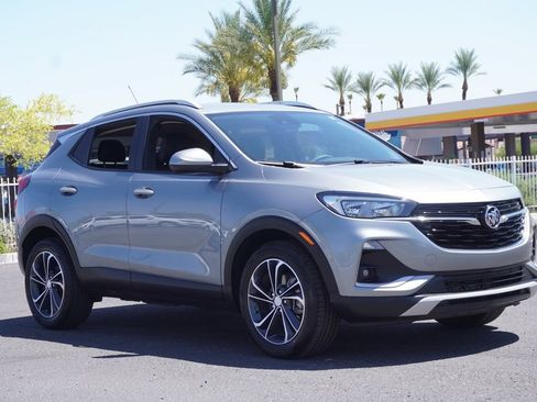 Certified 2023 Buick Encore GX Select FWD image 5