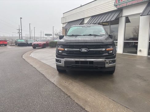 Used 2024 Ford F150 XLT w/ Mobile Office Package image 4