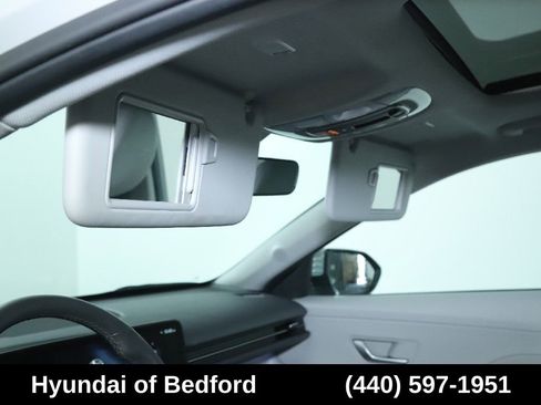Used 2024 Hyundai Kona Limited AWD/4WD image 20