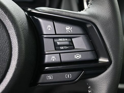 Used 2026 Subaru Forester Premium AWD/4WD image 25